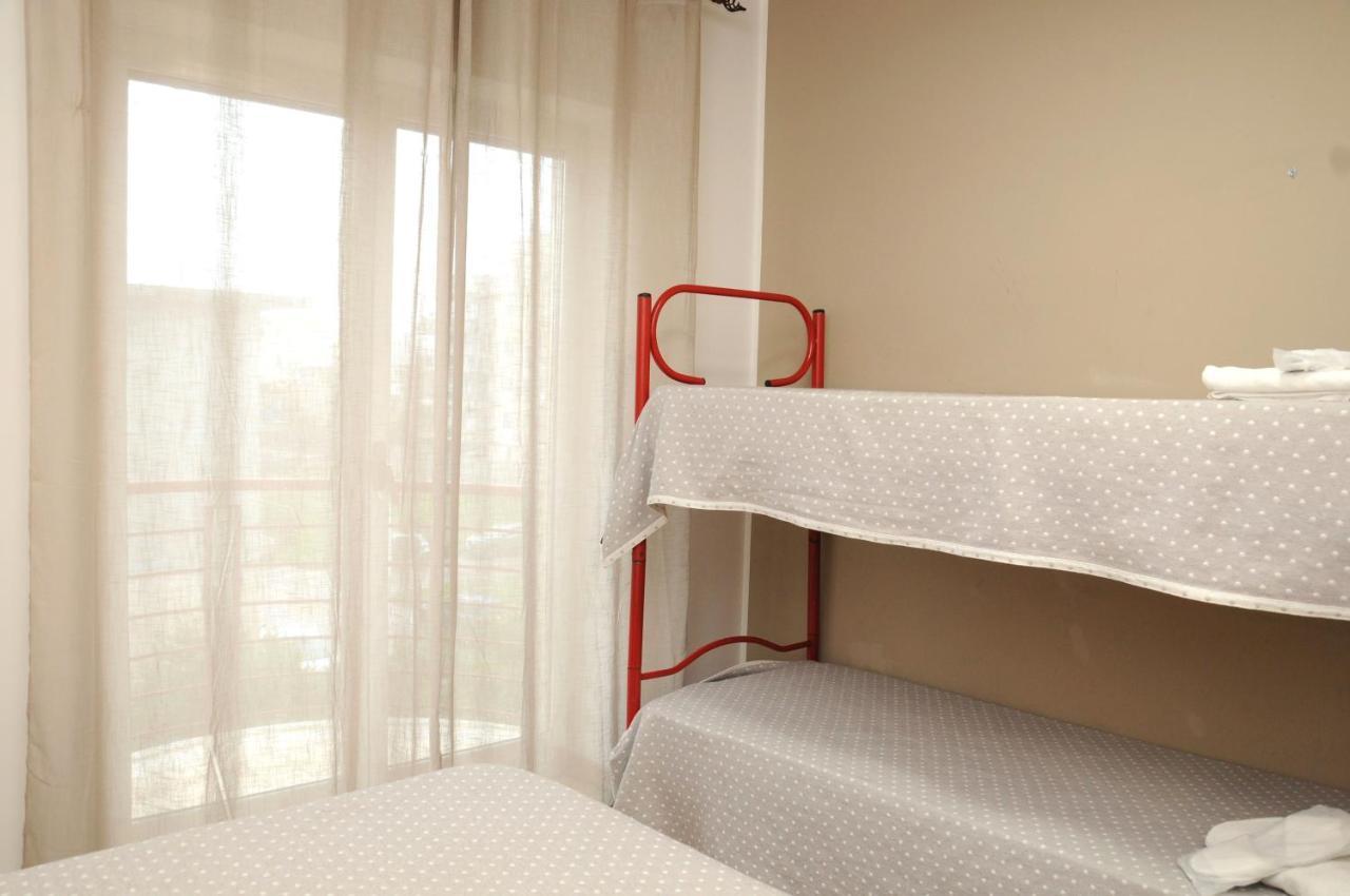 Hotel Fly Casoria Bagian luar foto