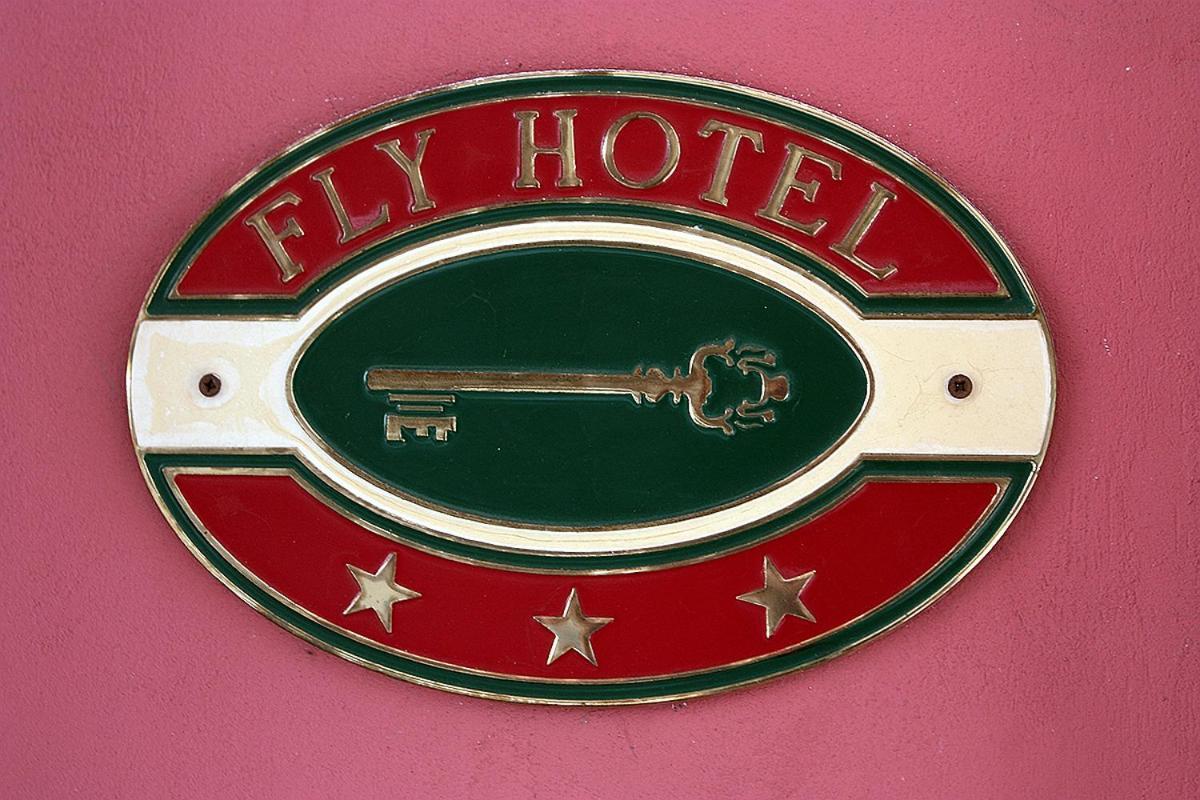 Hotel Fly Casoria Bagian luar foto